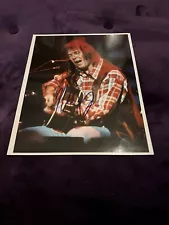 Rock / Neil Young autographed colour photograph: genuine and rare!