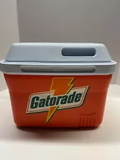 Rubbermaid Gatorade Retro Personal Lunch Cooler 6 Pack Model # 1826 Pre-Owned