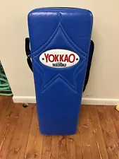 yokkao muay thai kick pads