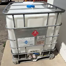 USED 275 Gallon IBC Tote / Fluid Container Schuetz IBC275GAL