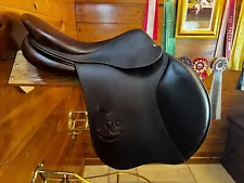 18.5" - 2023 Bruno Delgrange jump saddle - Medium tree, standard flap