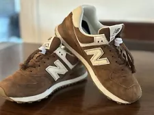 New Balance 574 Brown women’s Size 8