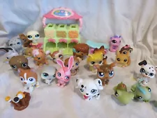 LPS Littlest Pet Shop Mixed Lot of 24 Animals 6 Accessories All Different