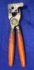 Very Nice Vintage Lyman Round Ball Bullet Mold W Handles. Marked Lyman, 420, 421