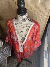 Woman’s Linen Blouse