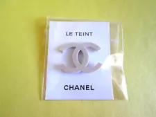 CHANEL CC LE TEINT SALES ASSOCIATE VINTAGE NEW MAGNETIC PIN BROOCH COLLECTIBLE