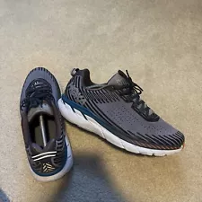 Hoka Clifton 5