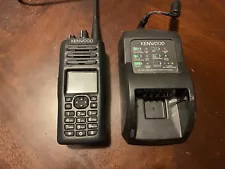 Kenwood NX-5300 K3 450-512 MHz Handheld Radio