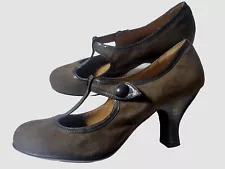 Sofft Suede Vintage 1920s 1940s Style Flapper T-Strap Heels Shoes 9M 9 WWII