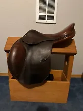 16.5" Bruno Delgrange Jump Saddle Good Condition