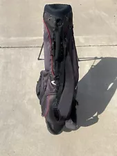 OAKLEY GOLF STAND/CARRY GOLF BAG/ 7WAY/RAIN HOOD BLACK/RED EVERYTHING WORKS MINT