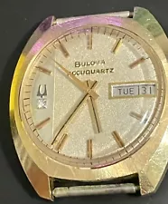 Sale*SALE*Vintage 14k Yellow Gold Bulova Accuquartz N3 35mm Day Date Head only