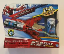 2014 Marvel The Amazing Spider-Man 2 Mega Blaster Web Shooter w/ Glove Toy Set