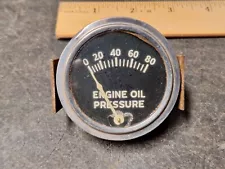 ROCHESTER VINTAGE ENGINE OIL PRESSURE GAUGE SPEEDSTER HOT ROD FORD 32 TROG SCTA