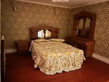 Double Bed, Cabinet & Dresser In Oak Bedroom Furniture Dolls House Miniature Set