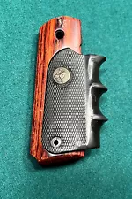 Pachmayr American Legend Laminate Grip for Colt 1911 - Rosewood Burgundy (00423)