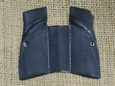 Black Rubber Pachmayr Signature Grips for Browning Hi Power 9mm Pistol