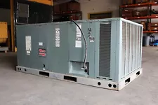 RHEEM RLKL SERIES COMMERCIAL PACKAGE AC UNIT - RLKL-B072DL - USED