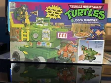 *** PLAYMATES TMNT NINJA TURTLES 2024 PIZZA THROWER VEHICLE NEW SEALED ***