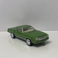 1973 73 Chevy Chevelle Laguna Coupe Collectible 1/64 Scale Diecast Diorama Model