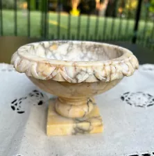 Vintage ITALY Carved Alabaster Marble Bird Bath Pedestal Bowl for Doves Birds 6”