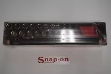 Snap-On 122STTMMFR 22 pc 1/4" Drive 6-Point Metric Socket Essential Set