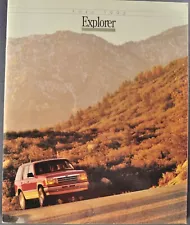 1992 Ford Explorer Truck Brochure XLT Eddie Bauer Sport 4x4 Excellent Original