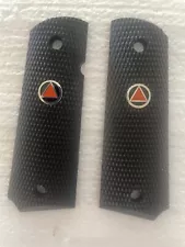 Colt 1911 Delta Elite Rubber Grip Panels