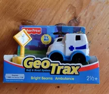 Year 2005 Geo Trax Rail & Road System BRIGHT BEAMS AMBULANCE with Road Sign