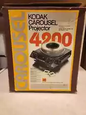 KODAK CAROUSEL SLIDE PROJECTOR 4200 w/REMOTE 140 SLIDE TRAY With Box - sale asap