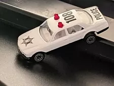 POWERFUL SHERIFF'S CAR W/DUAL SIRENS AND OFFICIAL COUNTY POLICE MARKINGS NIP