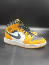 Nike Air Jordan 1 Mid Taxi (GS) Youth SZ 5.5