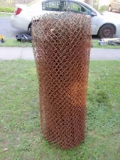 1 LARGE ROLL OF VINTAGE CHAIN LINK FENCE APPROX. 25' X 42"