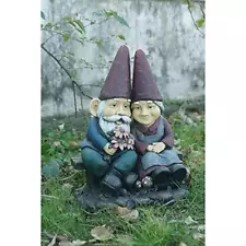 Old Gnome Couple On Bench Polyresin