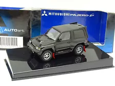 Auto Art 1/43 - Mitsubishi Pajero Evolution Black