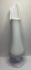 RARE HARD TO FIND Mid Century LE Smith Milk Glass Pedestal Smoothie Swung Vase