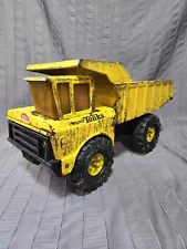 Vintage Tonka XMB-975 Metal Dump Truck Tonka Mighty Yellow Toy real steel