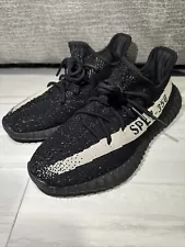 Adidas Yeezy Boost 350 V2 Low Oreo Size 9 Ships ASAP