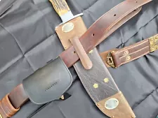 VINTAGE CIVIL WAR BOWIE KNIFE+SCABBARD+BELT+CAPBOX now $ 650,--