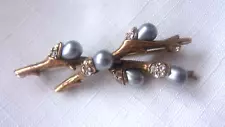 Joan Rivers Antiqued Gold W/Gray Faux Pearls & Clear Crystals Pussy Willow Pin