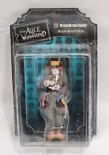 Disney Alice In Wonderland MAD Hatter Ultra Detail Figure Medicom Toy