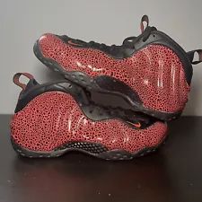 Size 8.5 - Nike Air Foamposite One Cracked Lava