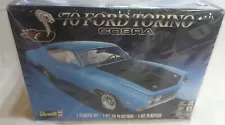 Revell 1970 Ford Torino Cobra 1:25 Plastic Model Kit #14534