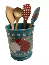 Pioneer Woman Wishful Winter 5 Piece Holiday Crock with Utensils - NEW in Box