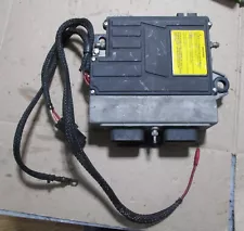 JOHNSON Evinrude OUTBOARD ficht 200 HP 2 Stroke ECU ECM EMM 586724 586724 J