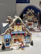 Dept 56 "Pillsbury Doughboy Bake Shop" Snow Village Collection 2-piece Set 55342