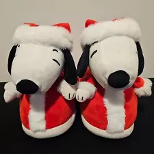 American Eagle Holiday Snoopy Slipper Unisex Size M/L