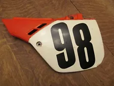 HONDA CR500 1987 CR 500 LEFT SIDE COVER