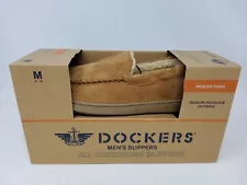 Mens DOCKERS Pallet Moccasin Slippers Size M 9-10 Sherpa Lining Memory Foam NWT