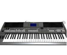 Yamaha PSR-S670 Electronic Piano Keyboard Portable 930 Tones Very Good